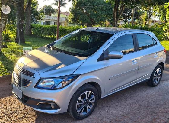 CHEVROLET ONIX 1.4 MPFI LTZ 8V FLEX 4P AUTOMÁTICO